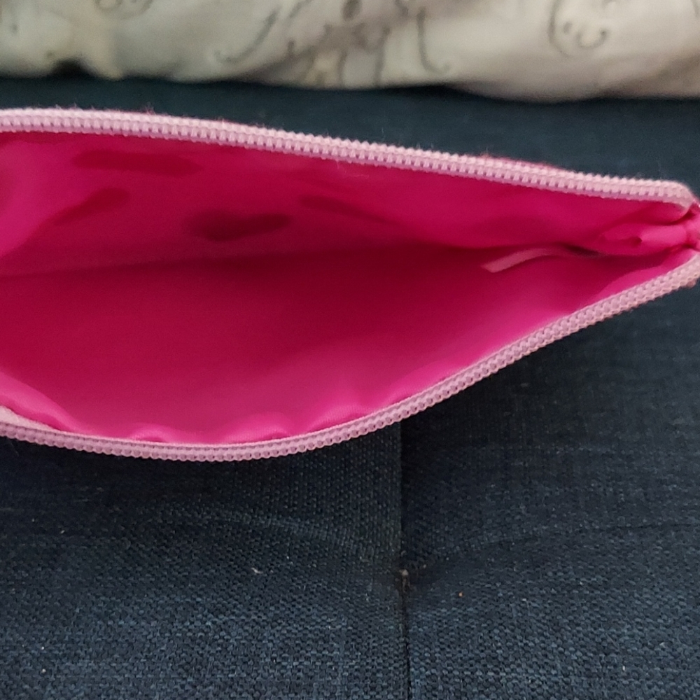 Makeup Bag XOXO - Picture 3 of 4